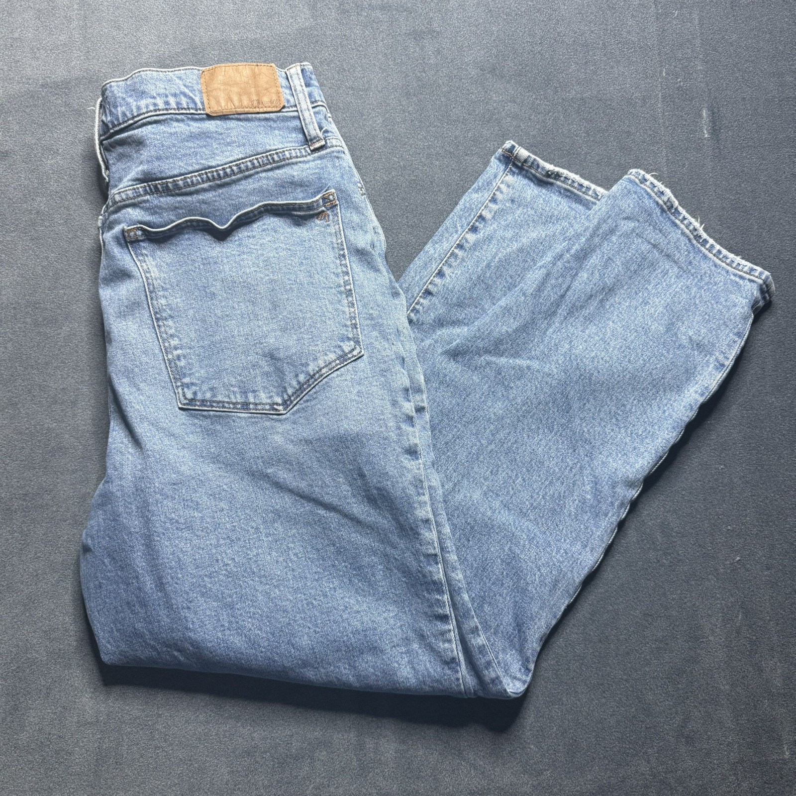 Madewell The Momjean Jeans Womens 31 Light Medium Wash High Rise Cropped Denim Madewell The Momjean Jeans Womens 31 Light Medium Wash High Rise Cropped Denim