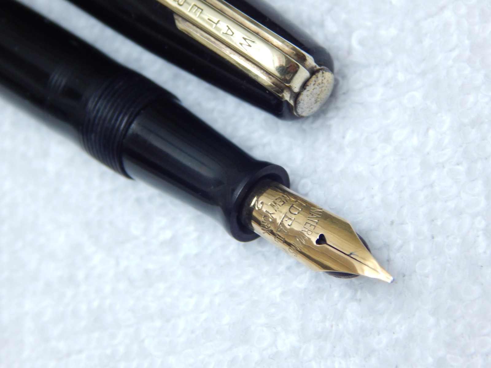 LOT# 422S. VINTAGE WATERMAN 'S FOUNTAIN PEN. FLEX NIB, M TO BB (1.5 mm)