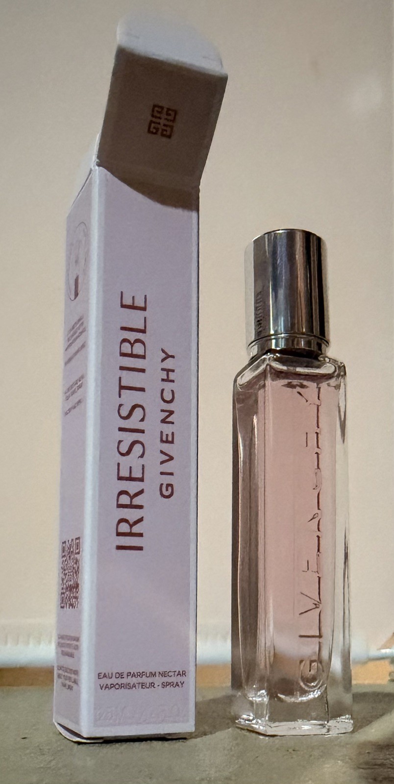 Genuine NIB IRRESISTIBLE Eau De Parfum NECTAR By GIVENCHY Travel Spray  