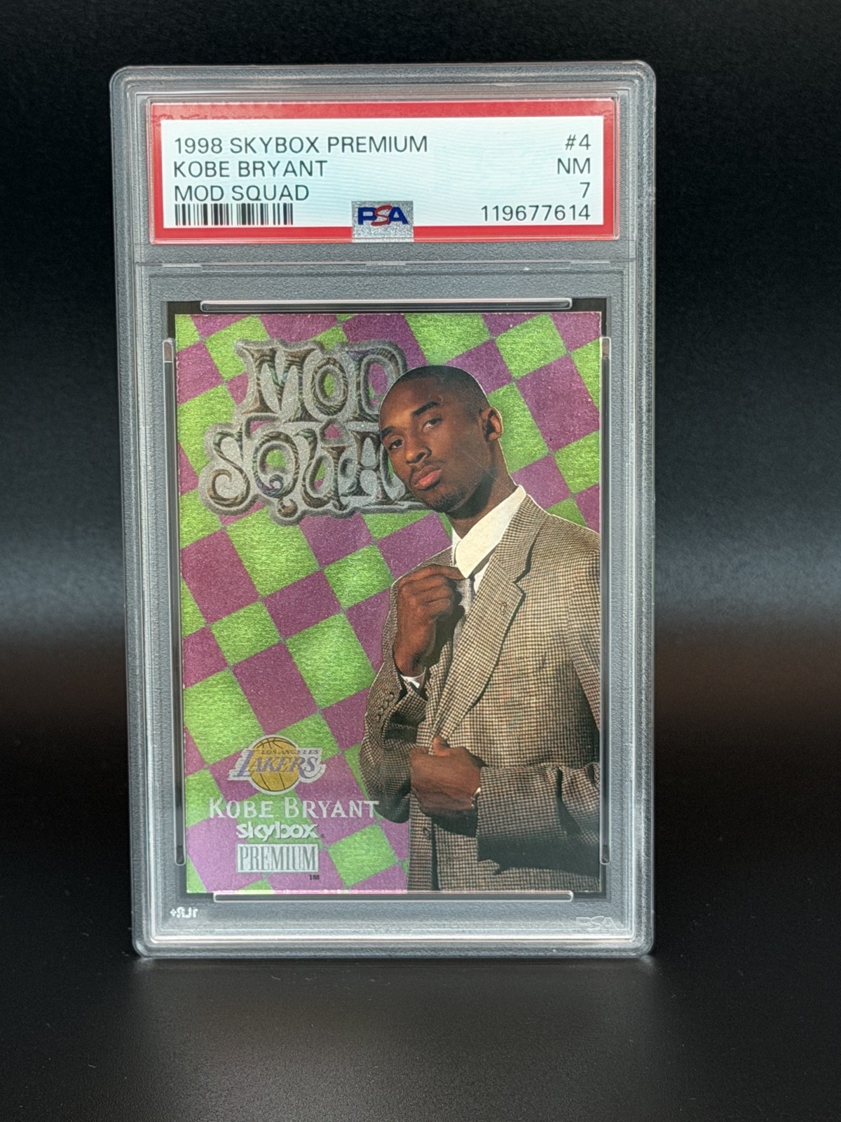 1998-99 Skybox Premium - Mod Squad Kobe Bryant #4 MS Rare Low Pop