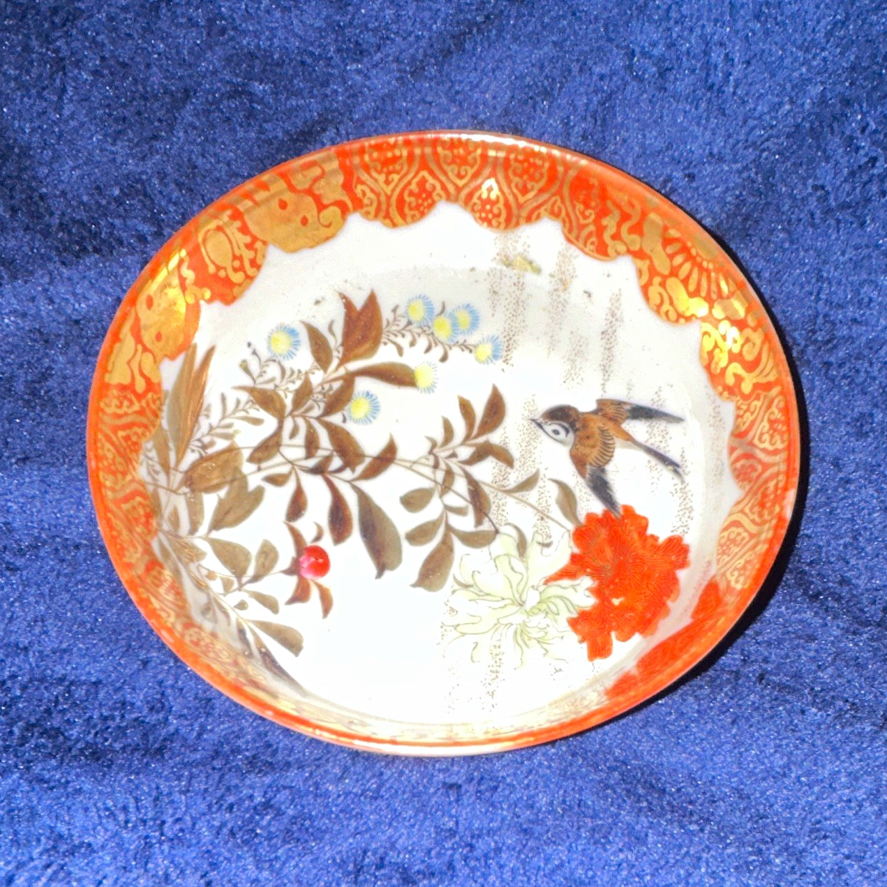 Antique 19c Japanese Porcelain Signed Kutani Dish Marked on Base Figures Antique 19c Japanese Porcelain Signed Kutani Dish Marked on Base Figures