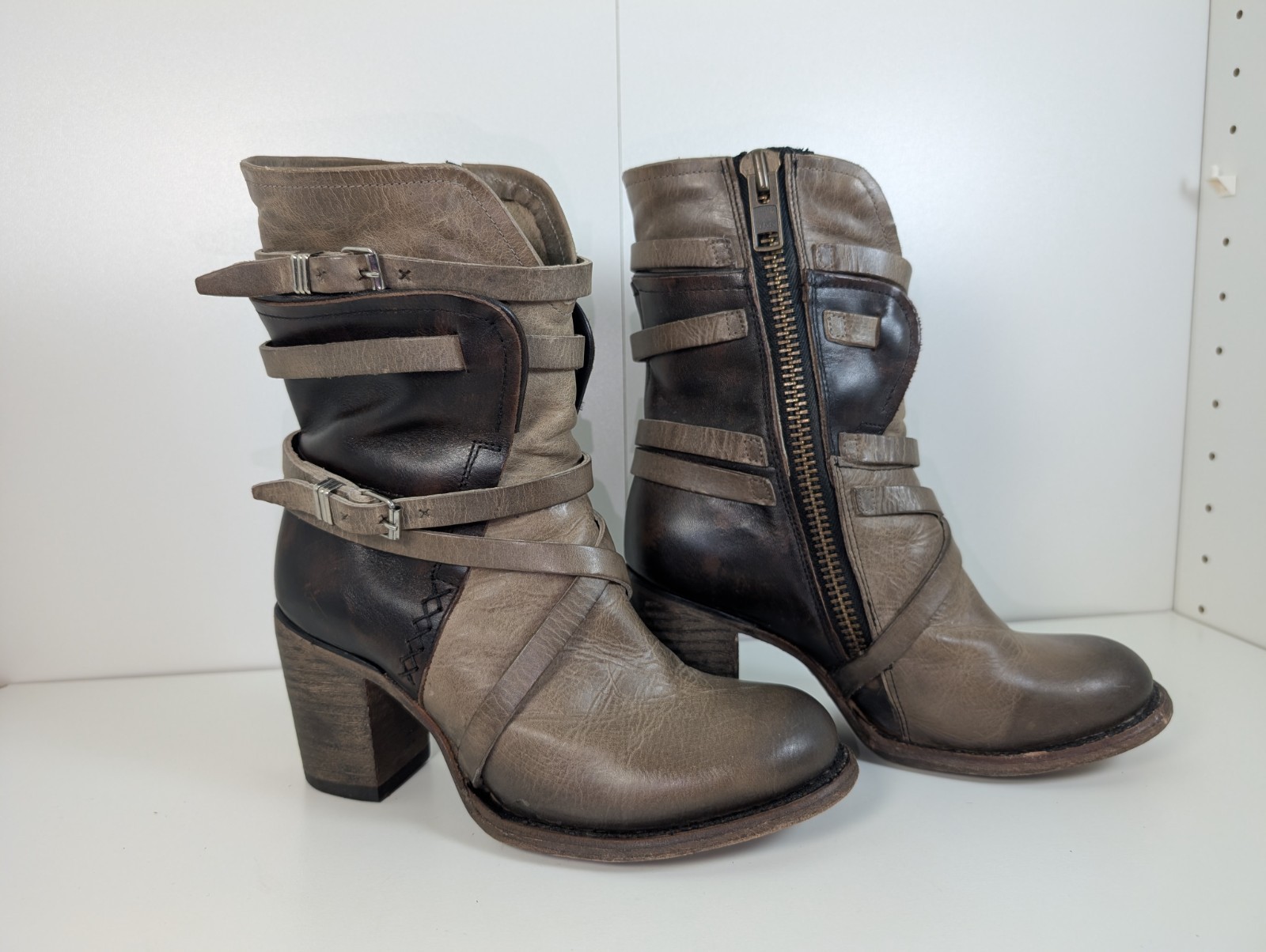 Freebird Baker Short Boot Zip Sz 7 7.5 B-17 Ret $325