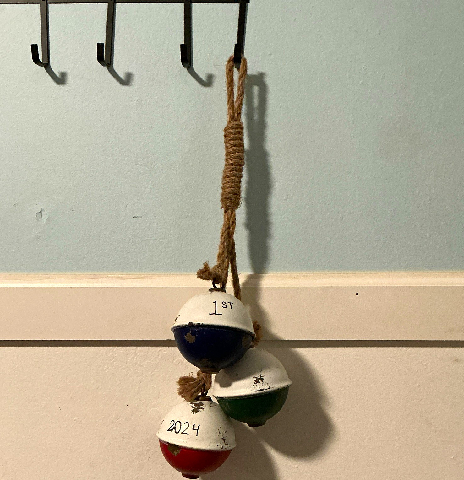 Nautical Decorative Buoys Wall Hanging, Metal & Rope, Multicolor Decor Nautical Decorative Buoys Wall Hanging, Metal & Rope, Multicolor Decor