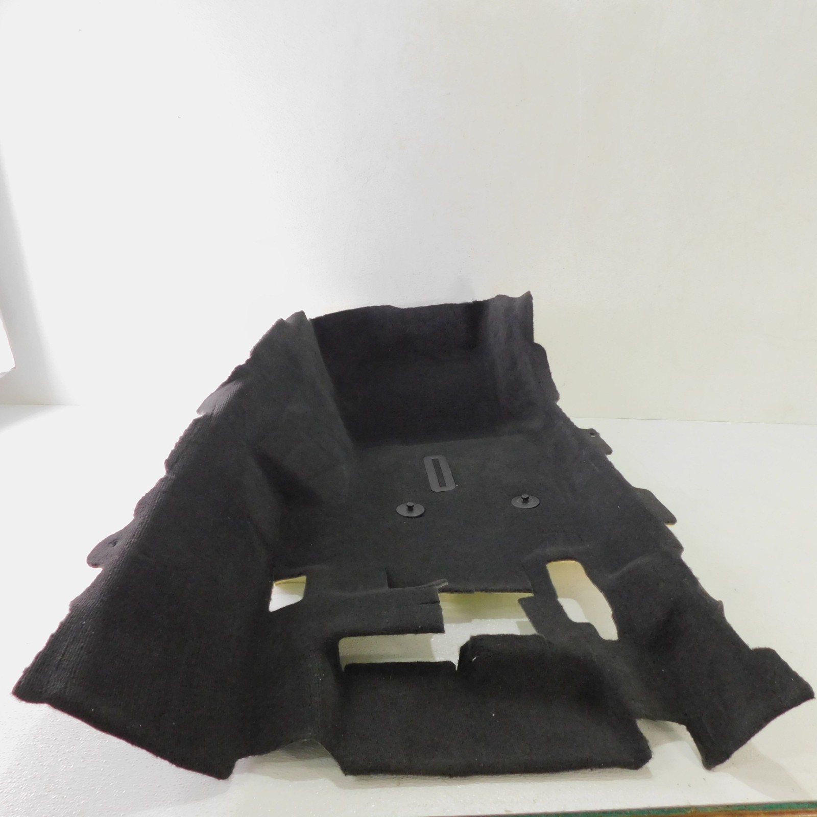 CLEAN 50k 1pc 13-18 Cadillac ATS Sedan Front RH Passenger Floor Carpet A066025
