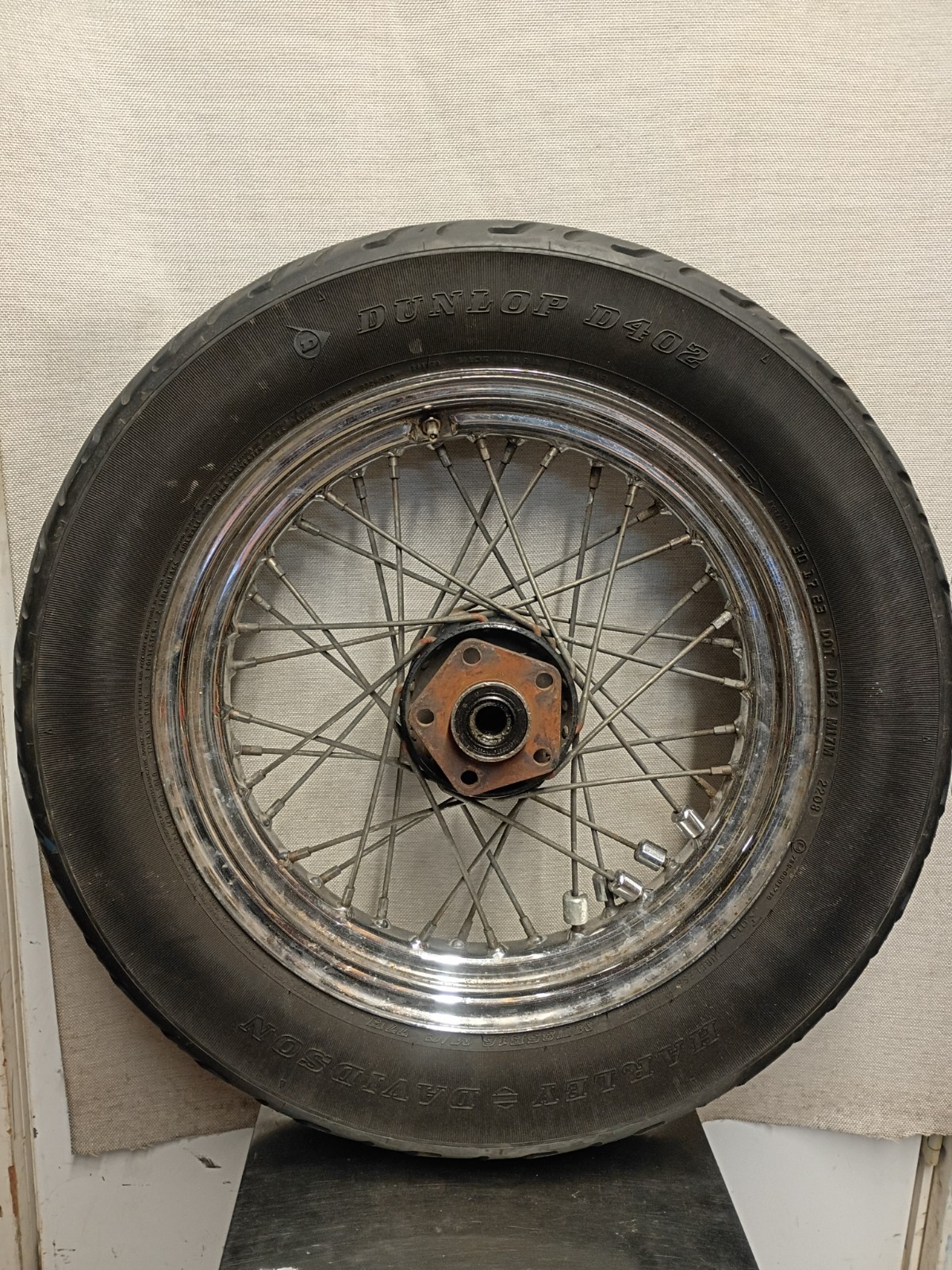 Harley-Davidson Spoked Rim Hub Assembly Front Wheel 16x3.00 . OEM Harley-Davidson Spoked Rim Hub Assembly Front Wheel 16x3.00 . OEM
