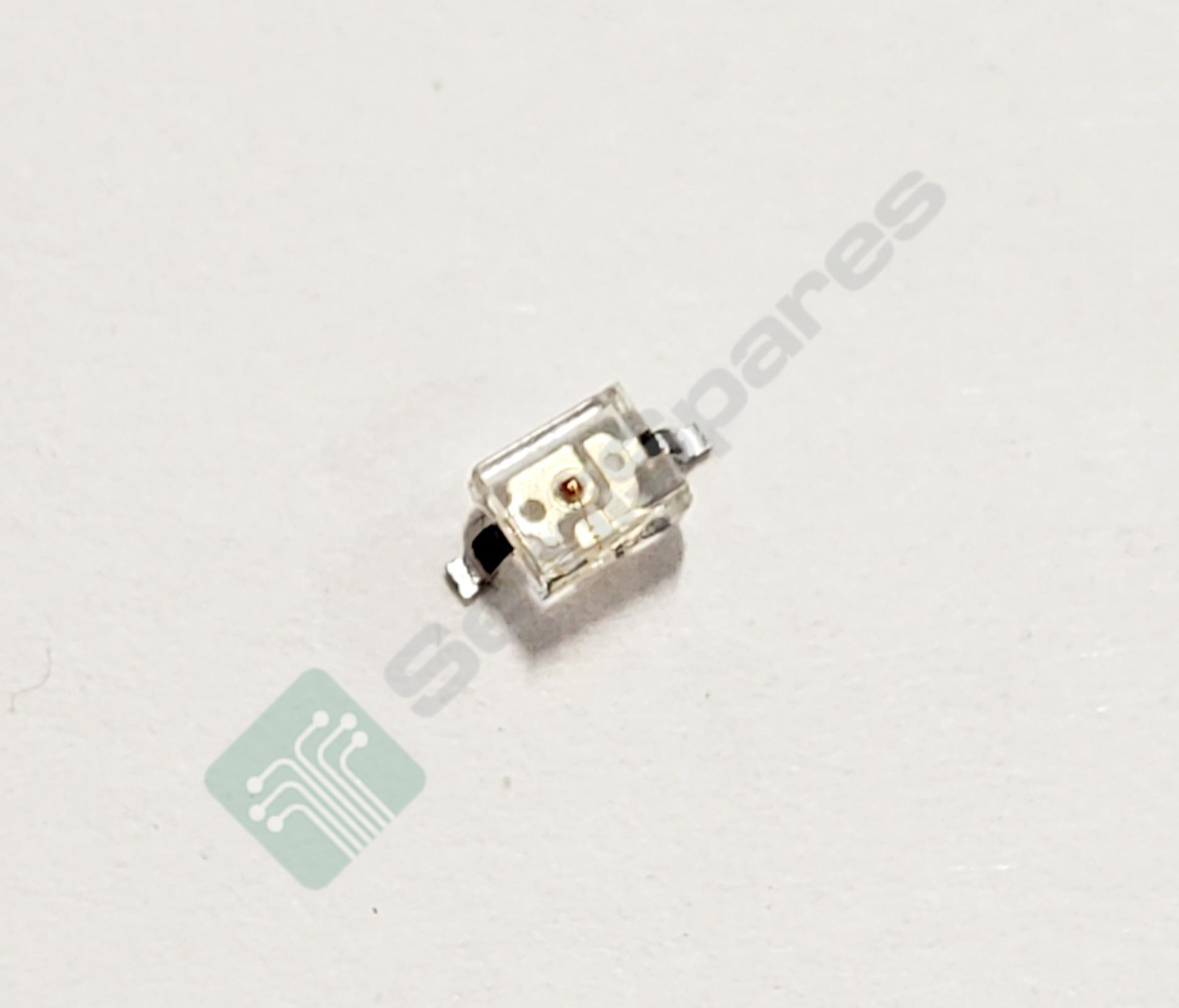 1,250 pcs. VISUAL COMM. CMD28-21VGC/TR8 LED GREEN CLEAR SMD DISCRETE 1,250 pcs. VISUAL COMM. CMD28-21VGC/TR8 LED GREEN CLEAR SMD DISCRETE
