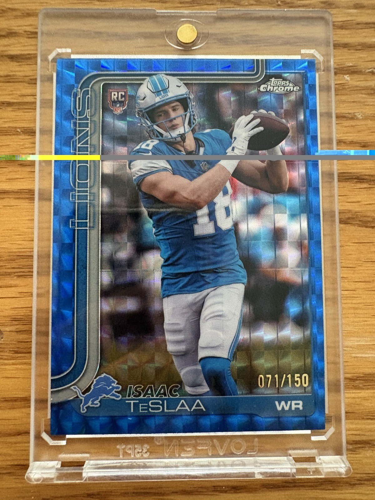 2025 Topps Chrome #320 Isaac TeSlaa Blue Geometric Refractor /150 Football