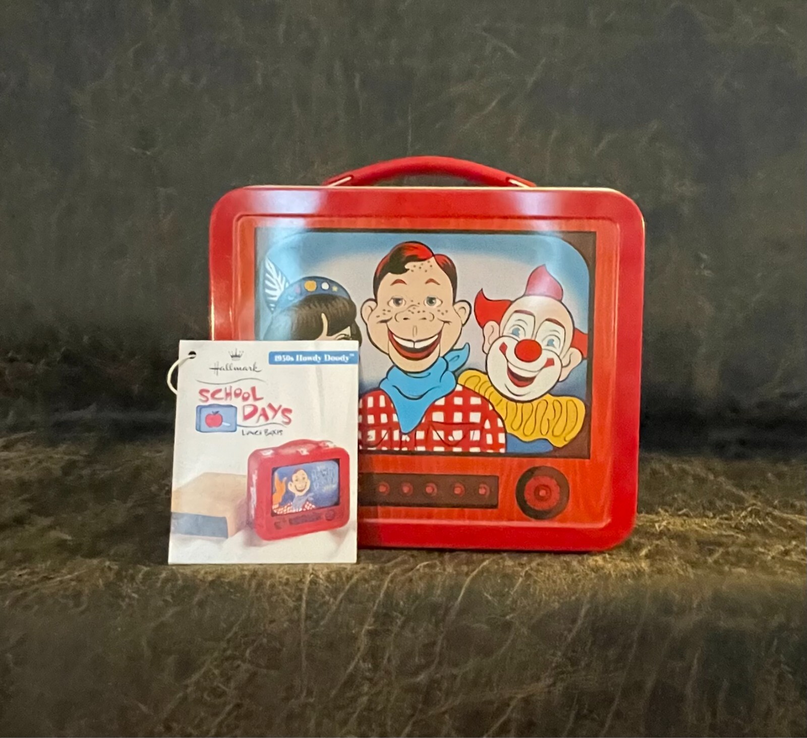 VINTAGE '99 HOWDY DOODY SHOW LUNCH BOX ICONIC NOSTALGIA HALLMARK W/ ORIG TAG VINTAGE '99 HOWDY DOODY SHOW LUNCH BOX ICONIC NOSTALGIA HALLMARK W/ ORIG TAG