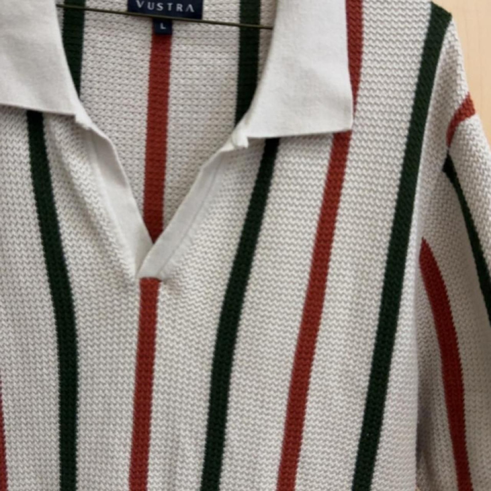 Vustra polo shirt - Large. Vustra polo shirt - Large.