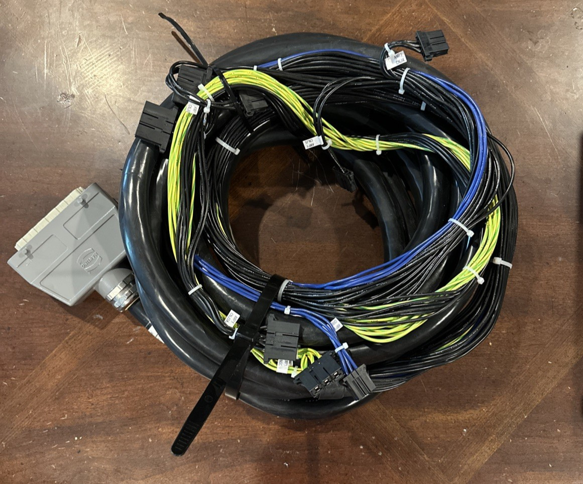 NEW FANUC 7M RCC RM1 Cable A660-4004-T485#L7R503 NEW FANUC 7M RCC RM1 Cable A660-4004-T485#L7R503
