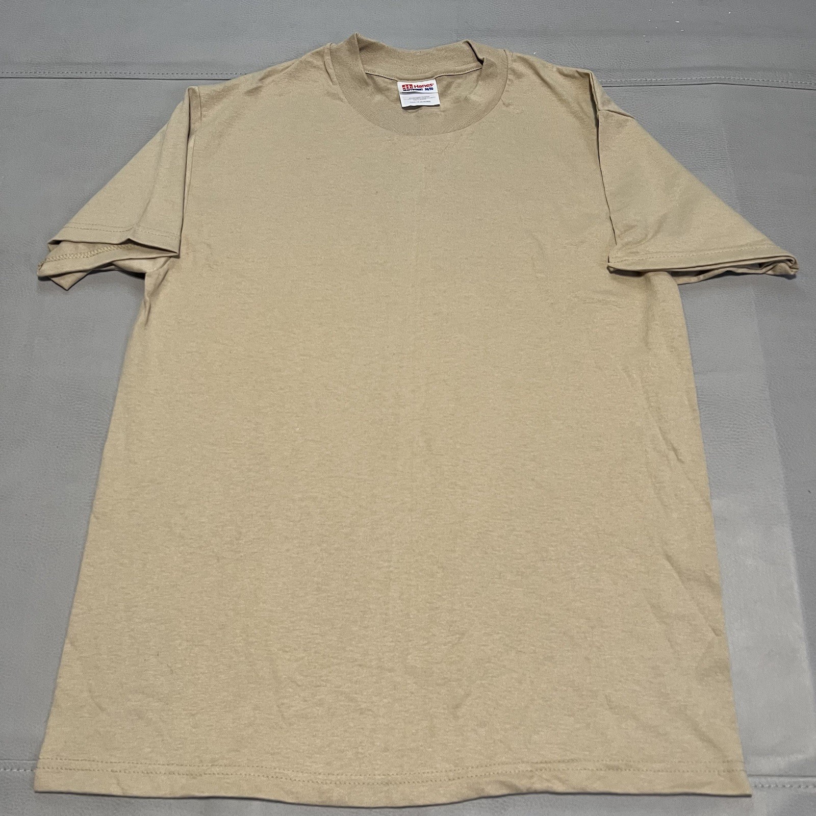 VTG Y2K Hanes Heavyweight 50/50 Blank T-Shirt NOS Light Brown Earthtone Minimal- VTG Y2K Hanes Heavyweight 50/50 Blank T-Shirt NOS Light Brown Earthtone Minimal-
