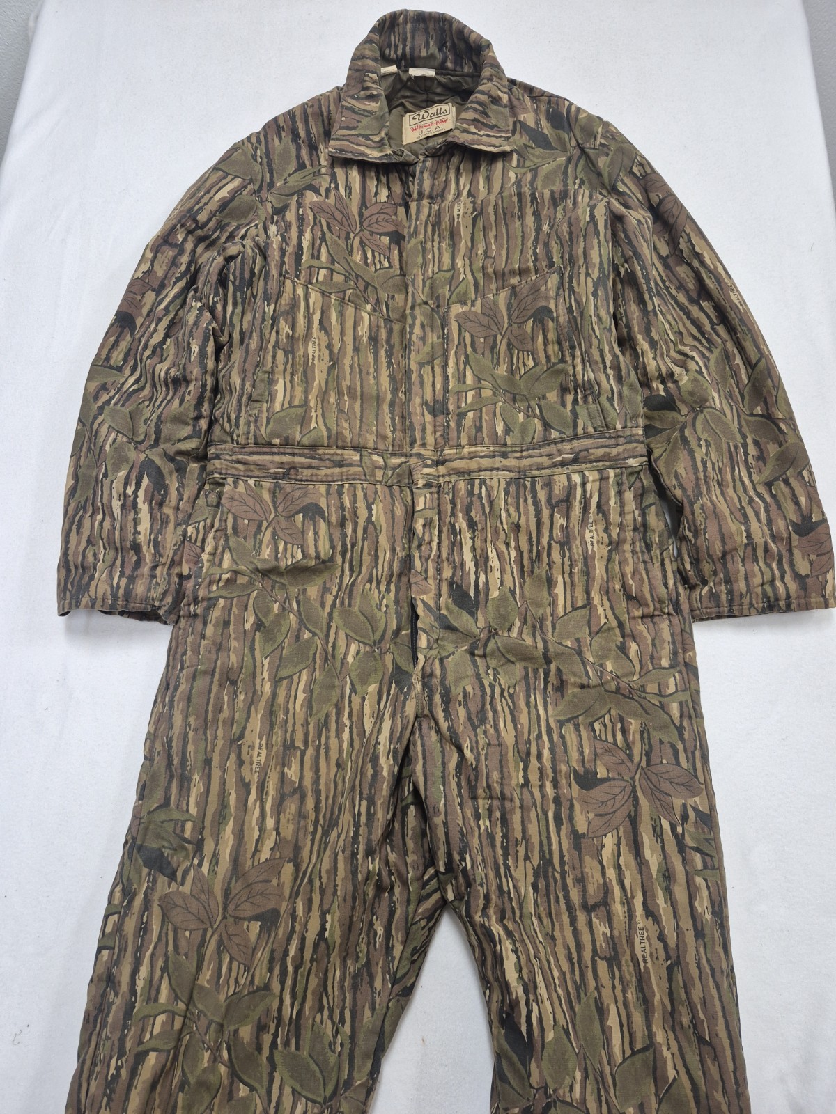 VTG 1991 Walls Blizzard Pruf Camo Coveralls XL Tall USA Realtree Treebark Great VTG 1991 Walls Blizzard Pruf Camo Coveralls XL Tall USA Realtree Treebark Great
