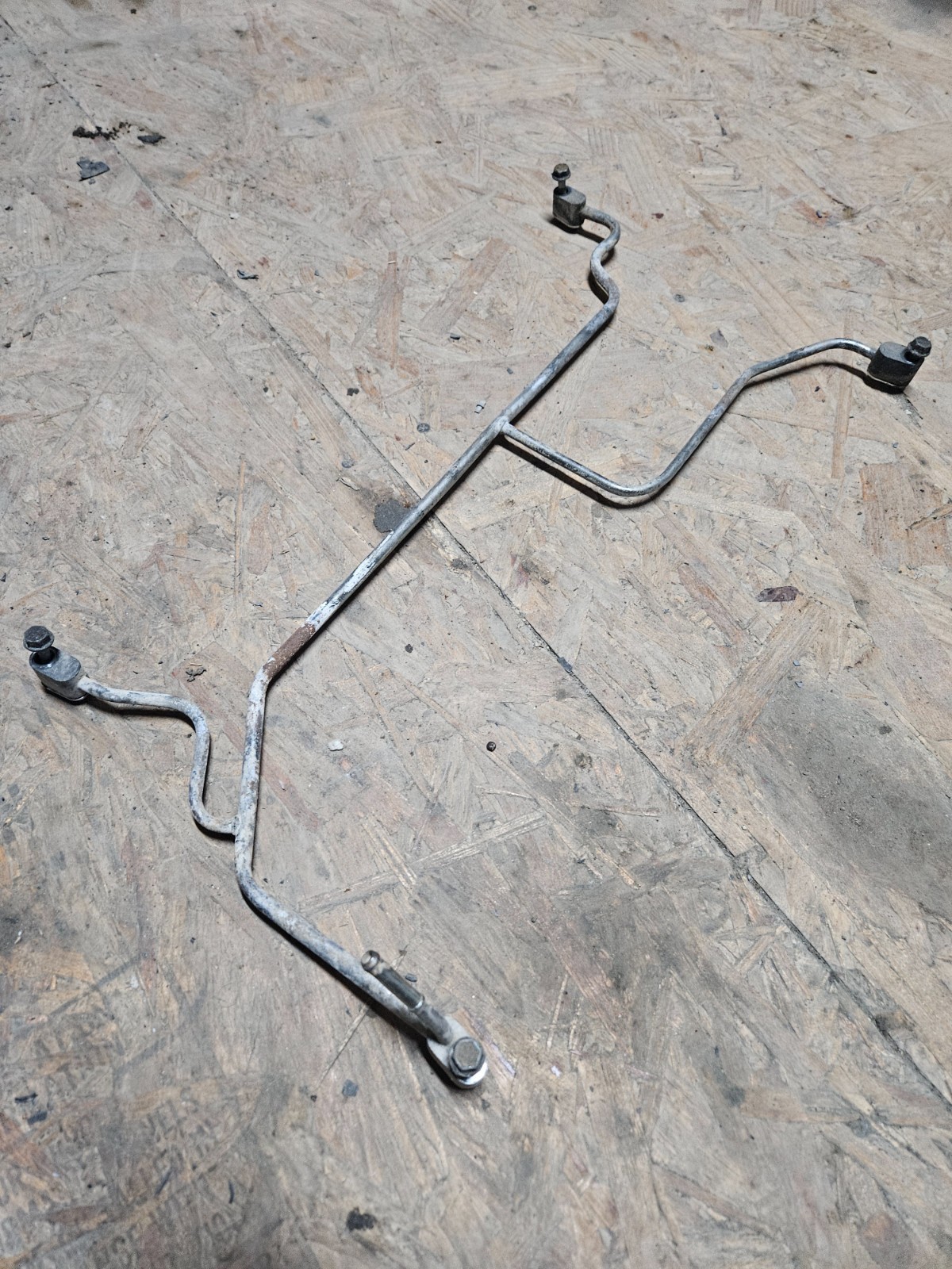 OEM GM 4 CORNER STEAM PORT TUBE COOLANT CROSSOVER  LS TRUCK 5.3 5.7 6.0 6.2