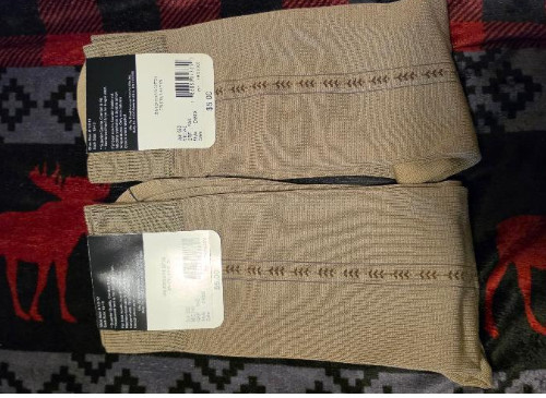 2 pair Roundtree & Yorke Mens Cotton Dress Fancy socks size 10-13 2 pair Roundtree & Yorke Mens Cotton Dress Fancy socks size 10-13
