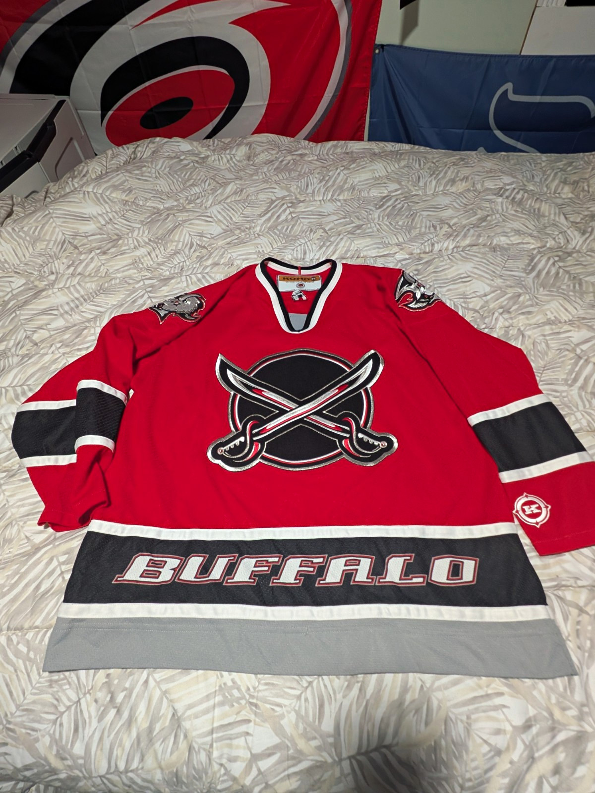 Very Rare Vintage Koho NHL Buffalo Sabres Red Alternate Jersey Adult Size XL Very Rare Vintage Koho NHL Buffalo Sabres Red Alternate Jersey Adult Size XL