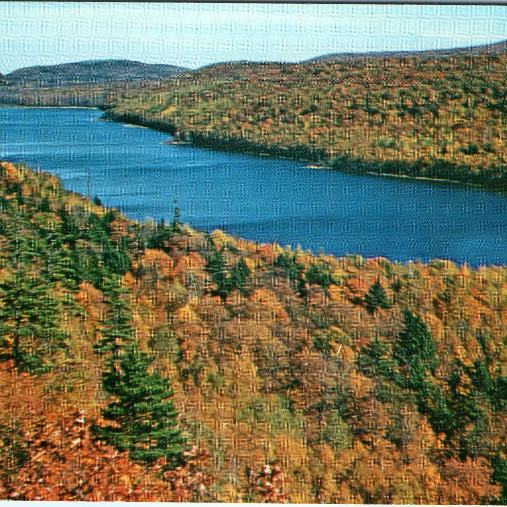1957 Ontonagon Lake of the Clouds Huron Mountains Postcard Michigan Fall Foliage