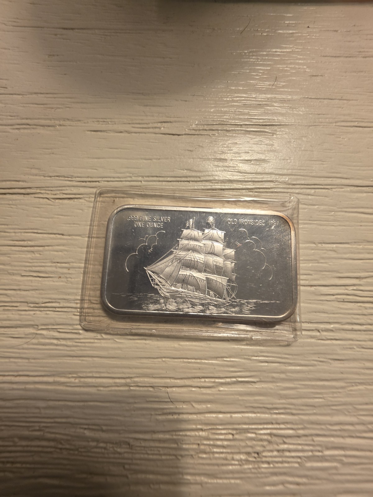 VINTAGE 1972 MADISON MINT .999 FINE SILVER ART BAR - OLD IRONSIDE 1797 VINTAGE 1972 MADISON MINT .999 FINE SILVER ART BAR - OLD IRONSIDE 1797