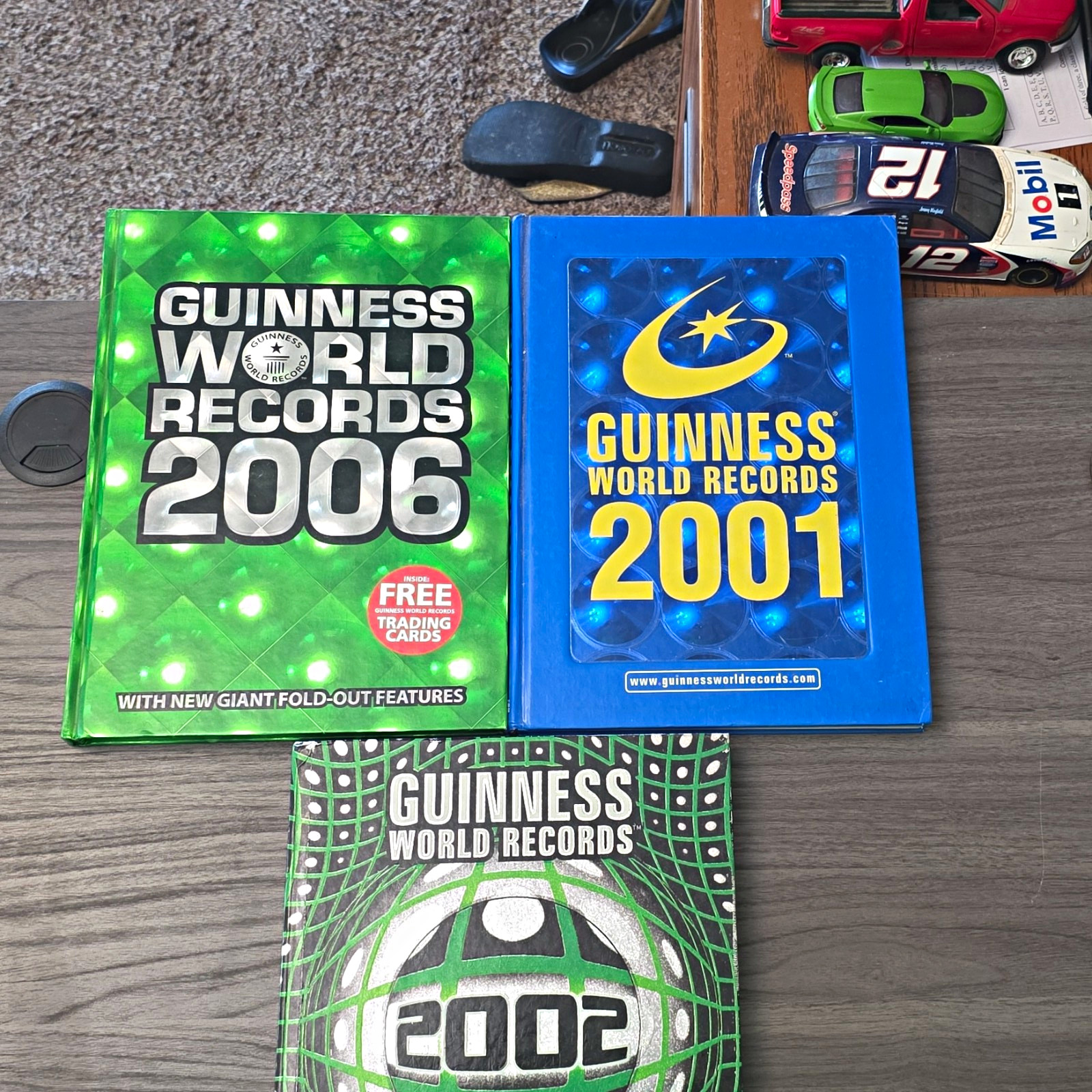 Guinness World Records Lot 3 Books 2001 2002 2006 Hardcover Illustrated