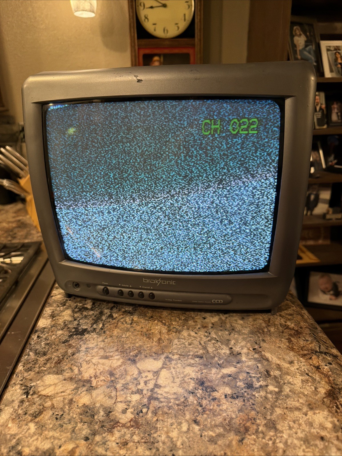 Broksonic 13” Gaming TV CTGV-4563TT Gray No Remote - Tested & Working Broksonic 13” Gaming TV CTGV-4563TT Gray No Remote - Tested & Working