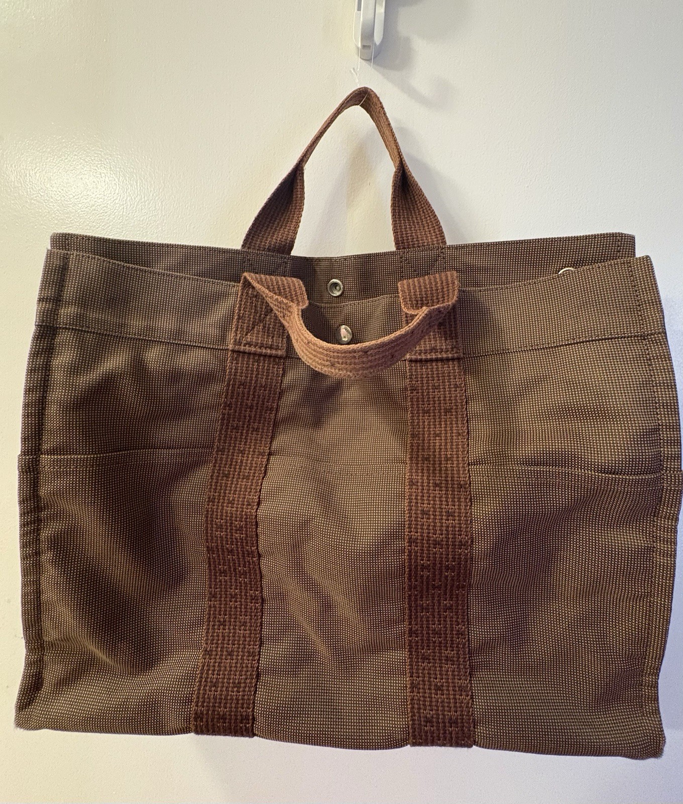 HERMÈS