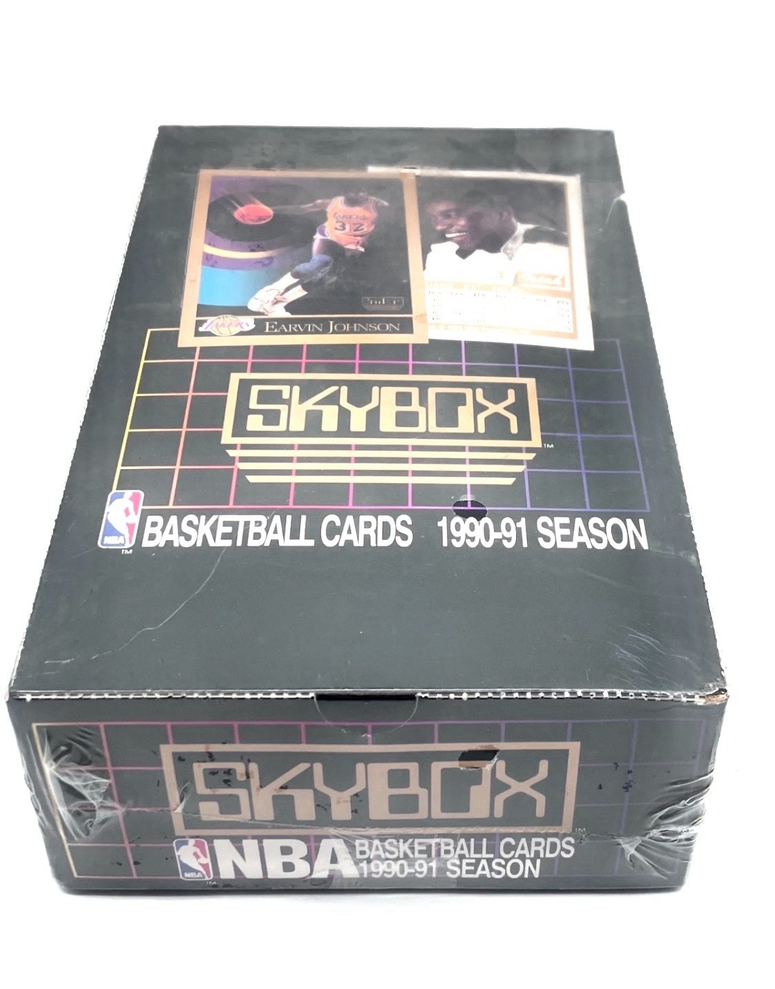1990-91 SkyBox Series 1 Sealed Box with 36 Sealed Packs - Michael Jordan 1990-91 SkyBox Series 1 Sealed Box with 36 Sealed Packs - Michael Jordan