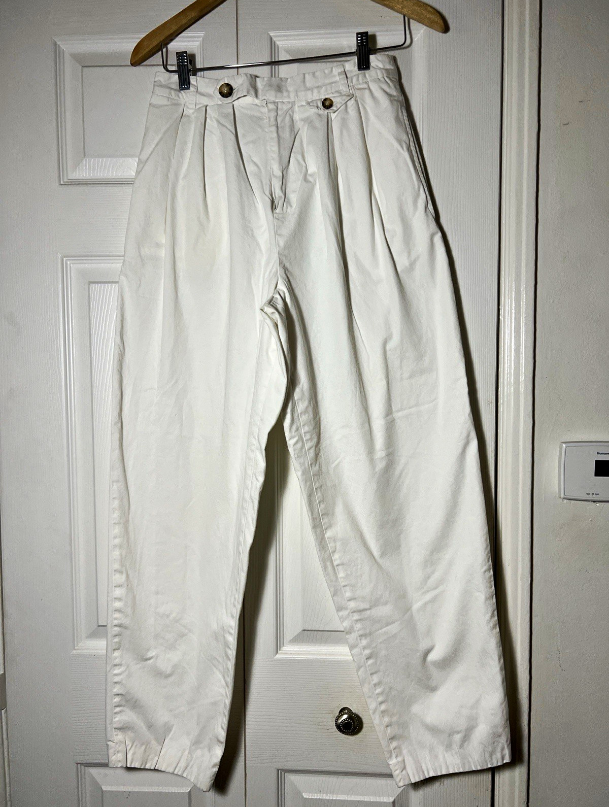 DÔEN White Cotton Twill High Rise Pleated Tapered Pants Pockets Women’s 6