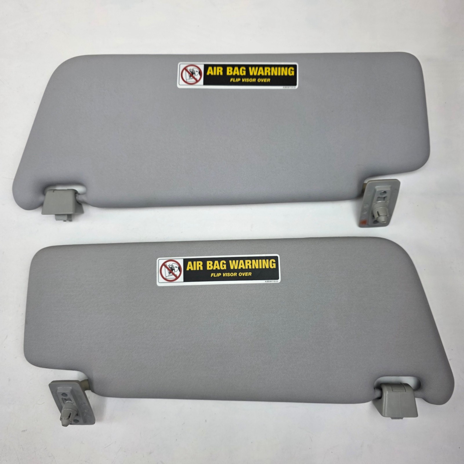 2001-2007 Mercedes C230 C240 C280 C320 W203 Sunvisor Sun Visor Pair Gray OEM