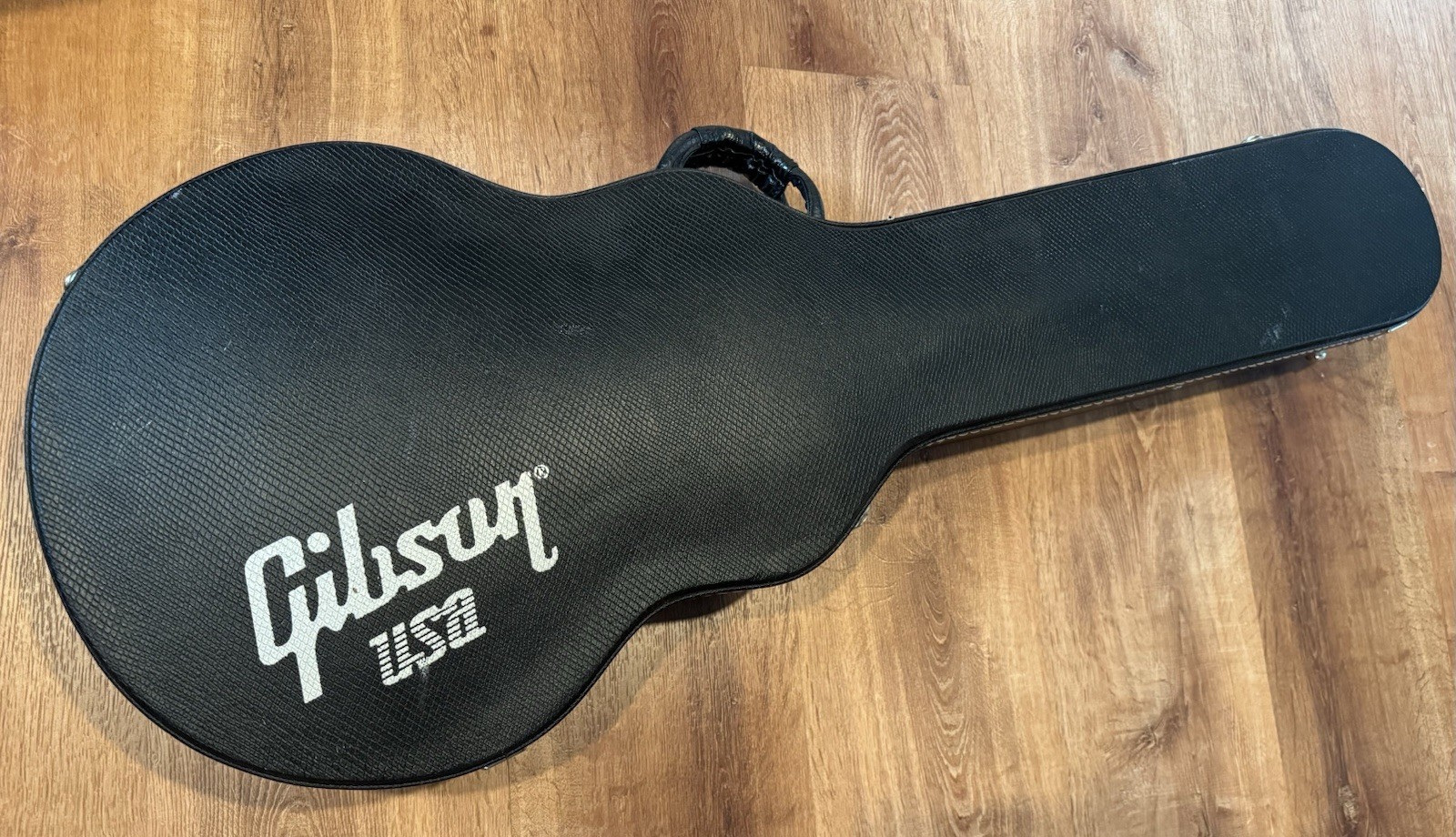 Gibson USA Les Paul Hardshell Guitar Case Black White Interior Canada TKL