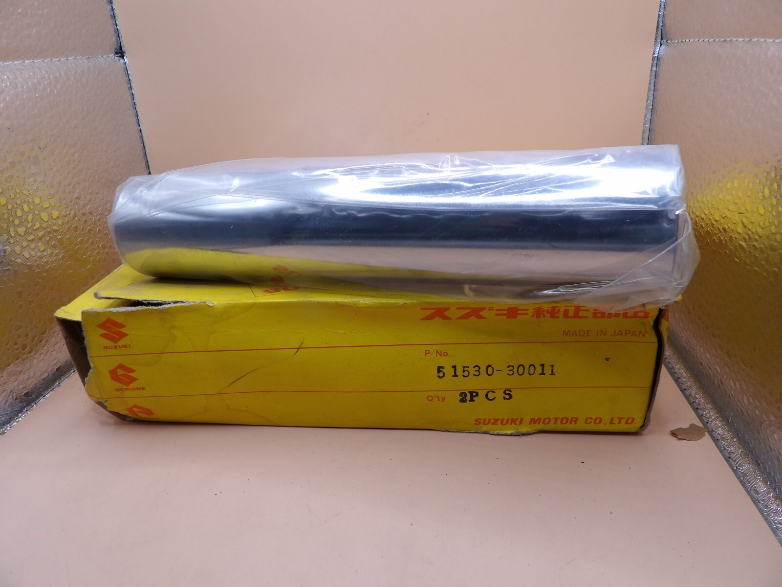 NOS Suzuki TS250 Savage 1971-1972 Genuine Headlamp Housing Bracket 51530-30011