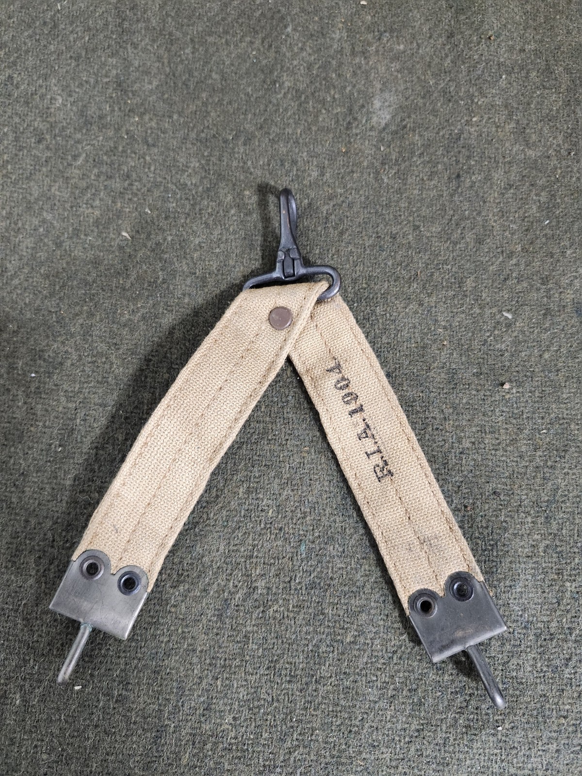 US SPANISH AMERICAN WAR PRE WW1 CANTEEN HANGER RIA 1904