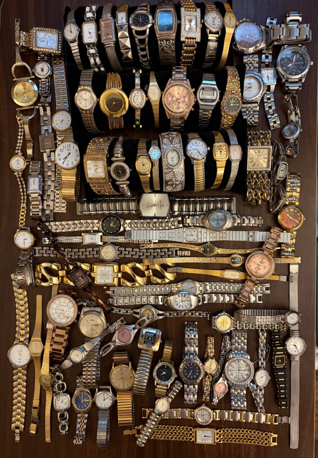 HUGE Lot 80 Vintage Now Used Watches few run GoldSilver Tone Citizen Waltham++ HUGE Lot 80 Vintage Now Used Watches few run GoldSilver Tone Citizen Waltham++