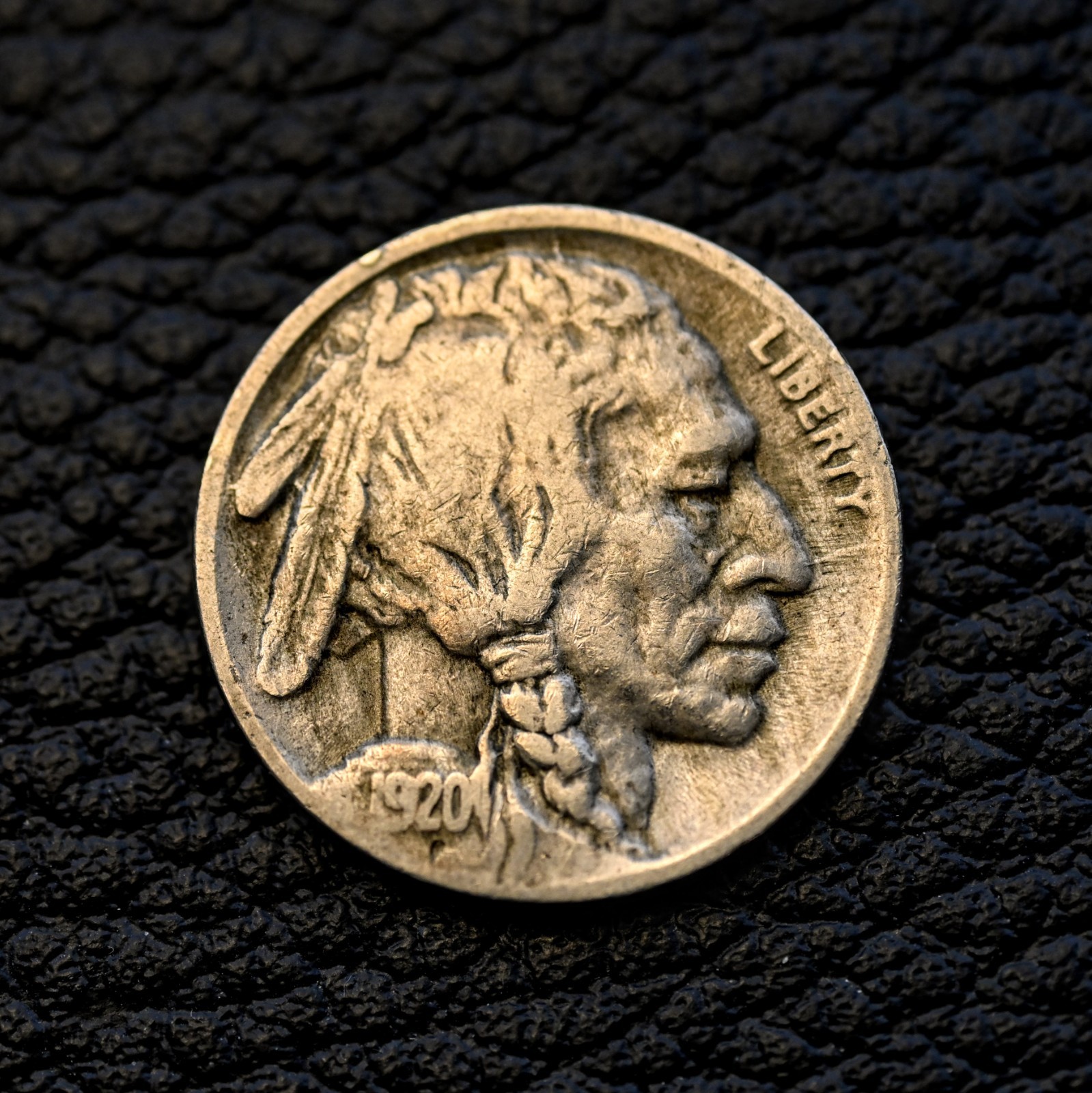 (ITM-7460) 1920-D Buffalo Nickel ~ Very Fine+ VF+ Cndtn ~ COMBINED SHIPPING (ITM-7460) 1920-D Buffalo Nickel ~ Very Fine+ VF+ Cndtn ~ COMBINED SHIPPING