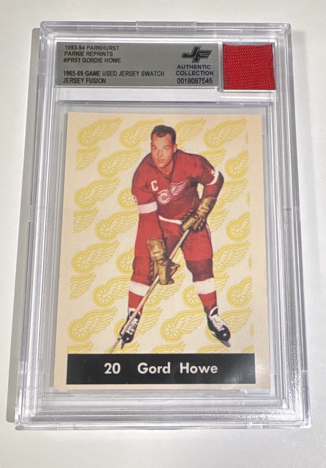 Parkhurst 1961-62 Gordie Howe #20 Detroit Red Wings NHL w/Patch BGS certified 