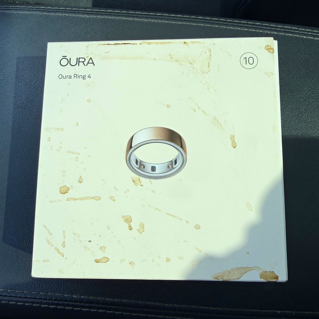 Oura Ring 4 Smart Ring Rose Gold Size 10 w/ Charging Dock USB Oura Ring 4 Smart Ring Rose Gold Size 10 w/ Charging Dock USB