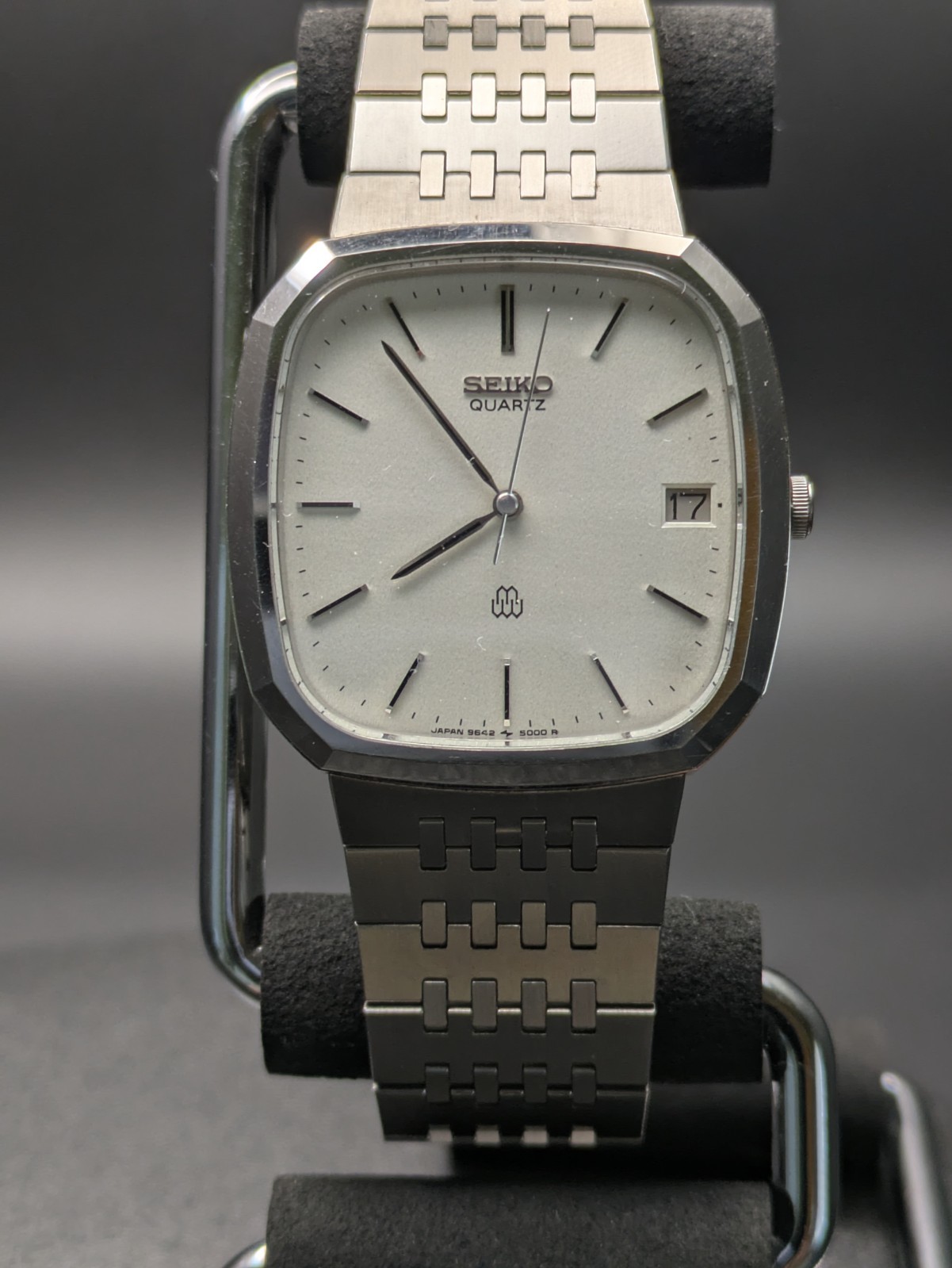 Good Condition Vintage SEIKO Twin Quartz 9642-5000 Men\'s Watch Running Japan