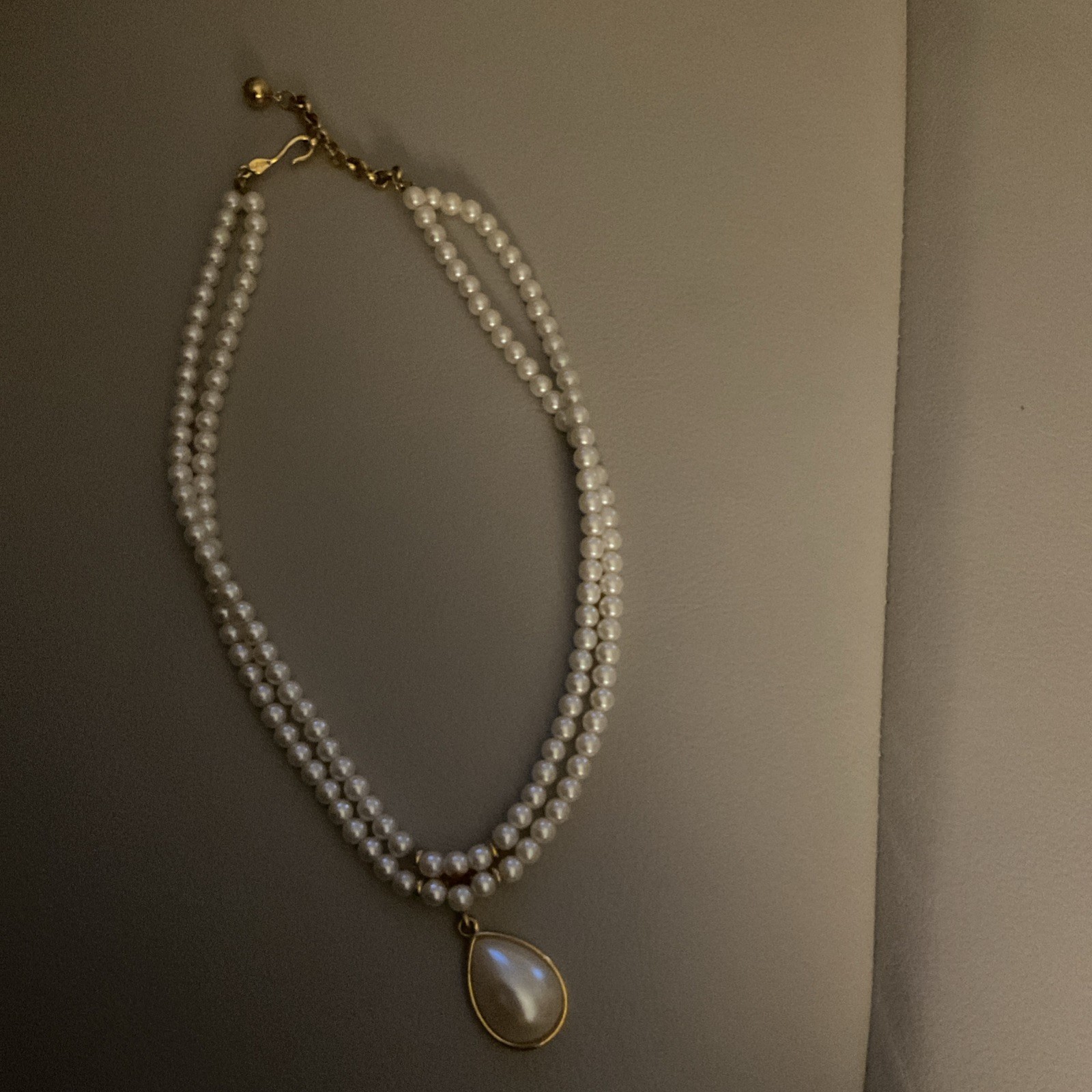 Napiers Faux Pearl Piece From The 1980’s,tear Drop Pearl On Pearl Strands Napiers Faux Pearl Piece From The 1980’s,tear Drop Pearl On Pearl Strands