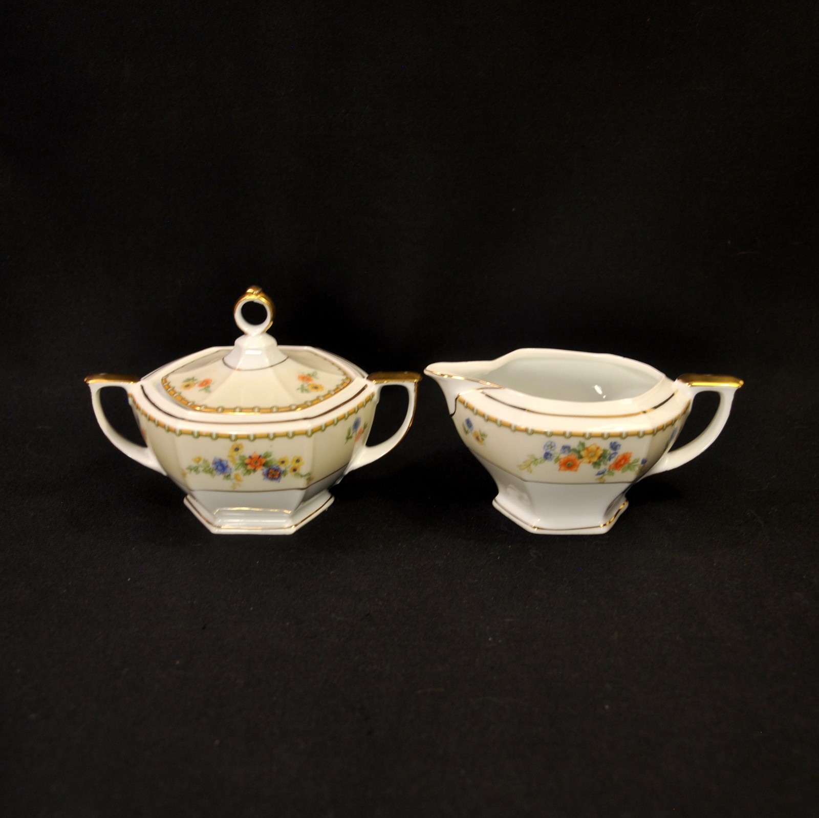 MZ Moritz Zdekauer CM-R Czechoslovakia Creamer & Sugar w/Lid Diana 1918-1939 HTF