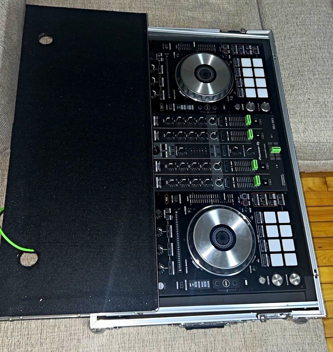 Pioneer DJ DDJ-SX3 Serato DJ 4-Channel Controller — NO CASE