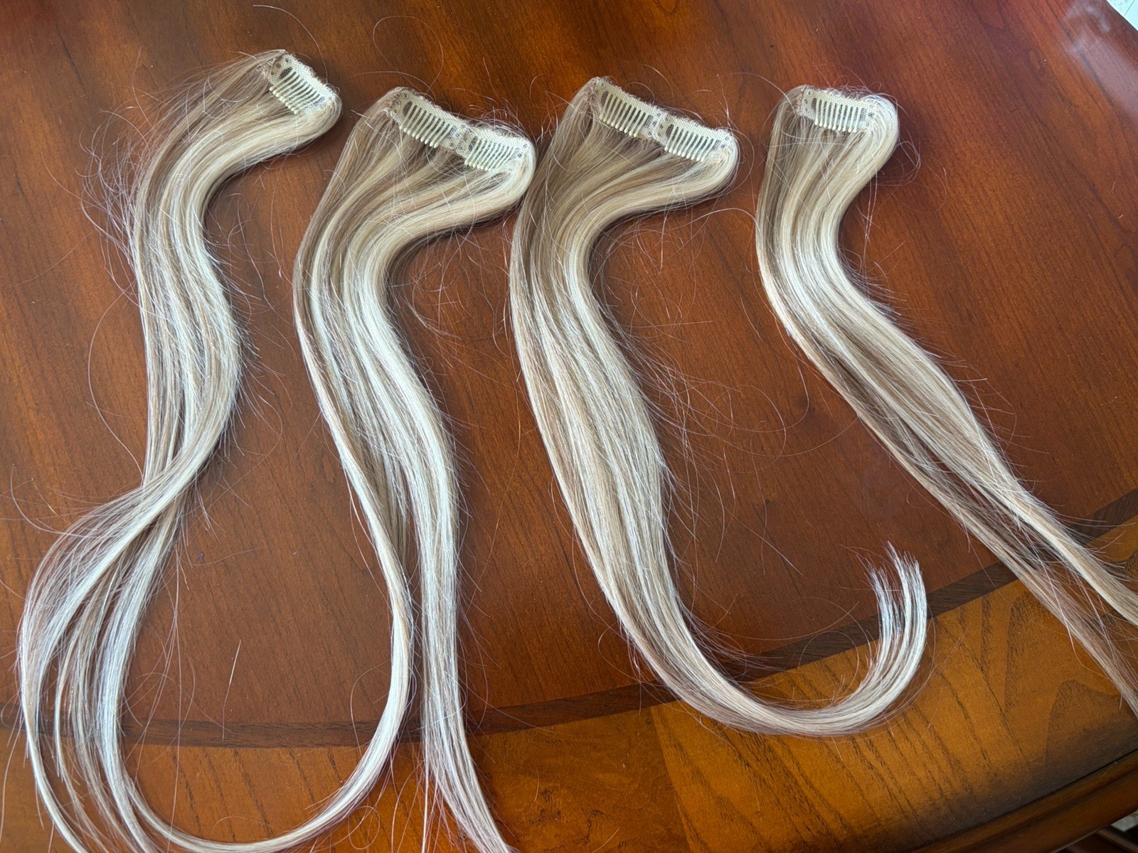 Goo Goo Scalp Fill-In Hairpiece Clip-In Human Hair Highlight Blonde Straight 7in Goo Goo Scalp Fill-In Hairpiece Clip-In Human Hair Highlight Blonde Straight 7in