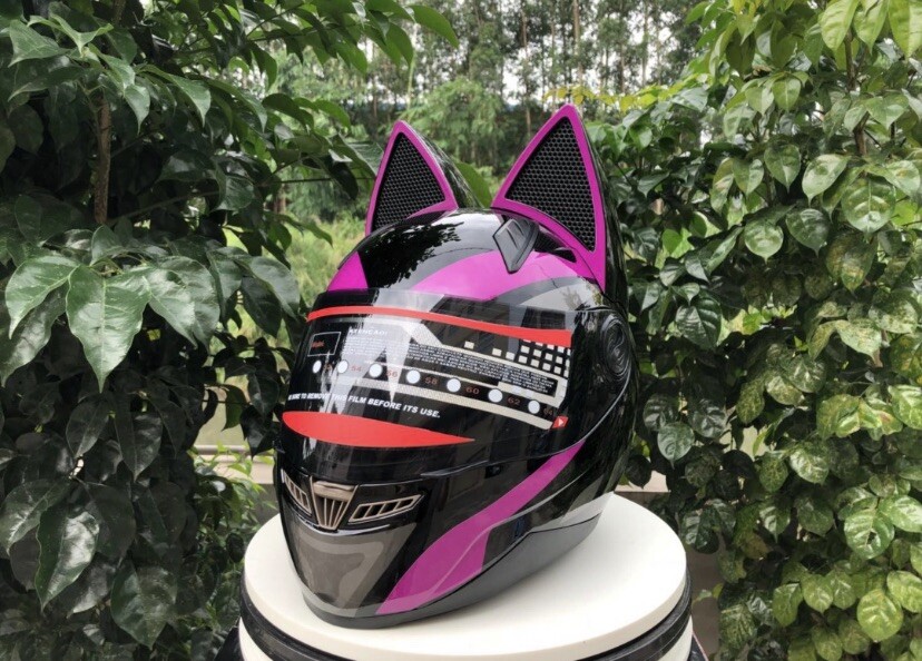 Cat Helmet Lovely Ears Motorcycle Catwoman Cool Biker Women Girl Scooter Sexy