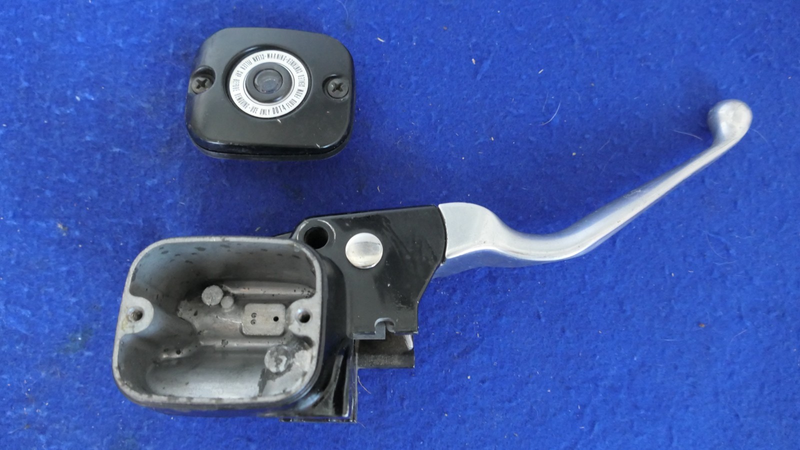 Genuine Harley Softail Dyna 9/16\