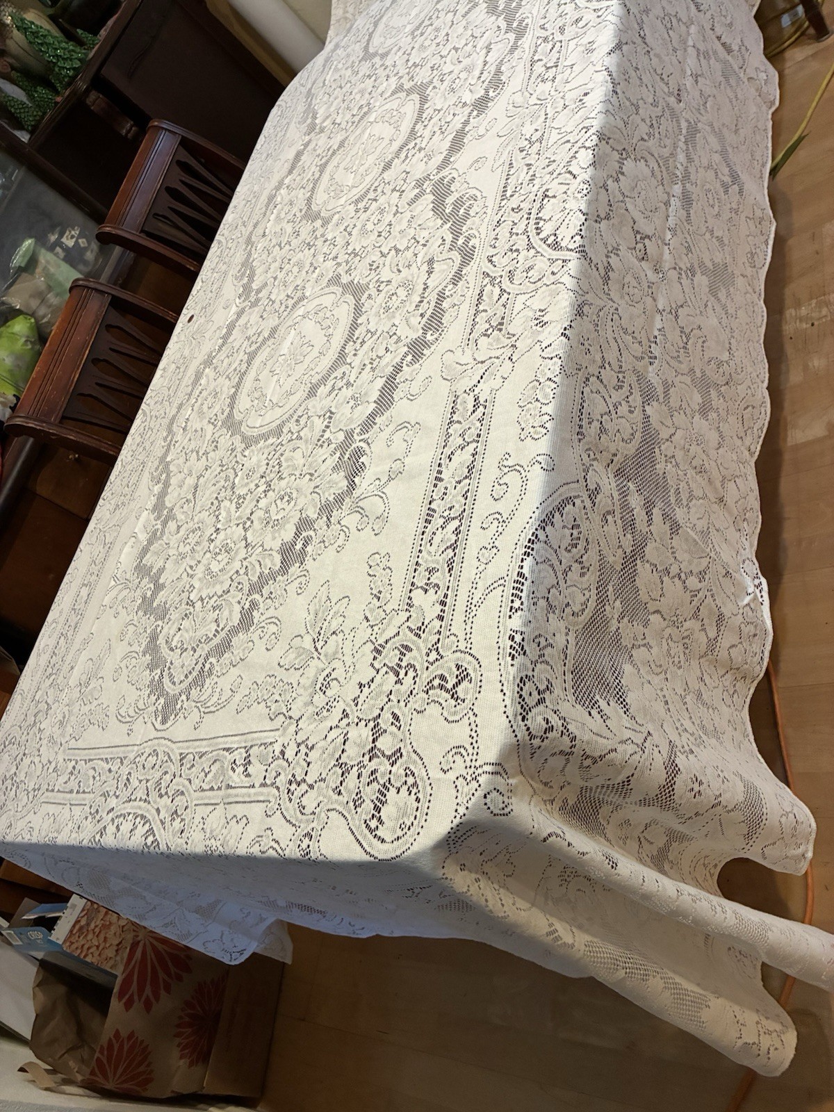 Vtg Quaker Lace Tablecloth Tiffany 70x144 Banquet Oblong White Open Box NOS