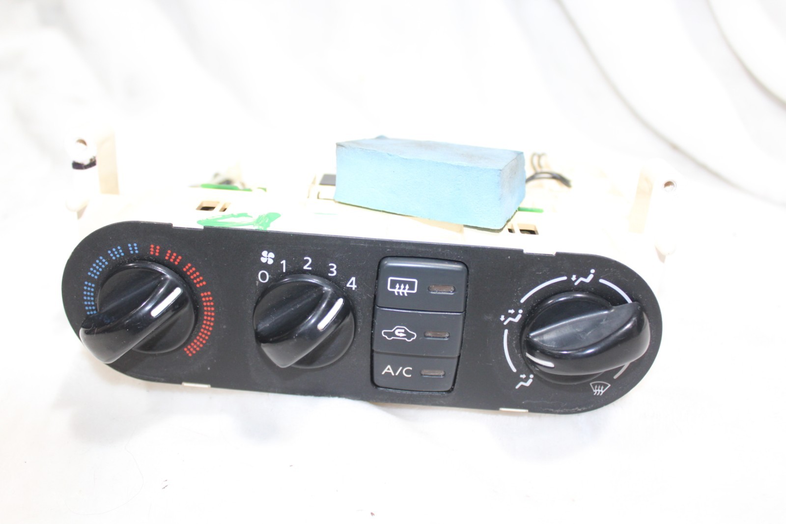 00-06 Nissan SENTRA CLIMATE CONTROL AC Heat Temperature Control HVAC Clean 00-06 Nissan SENTRA CLIMATE CONTROL AC Heat Temperature Control HVAC Clean