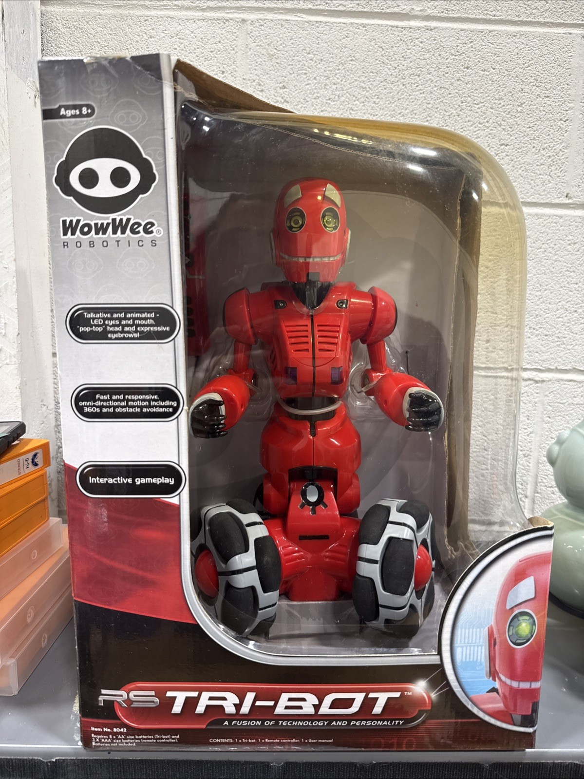 2007 WOWWEE RS TRI-BOT # 8042 ROBOTICS Red Limited Brand New MIB RARE