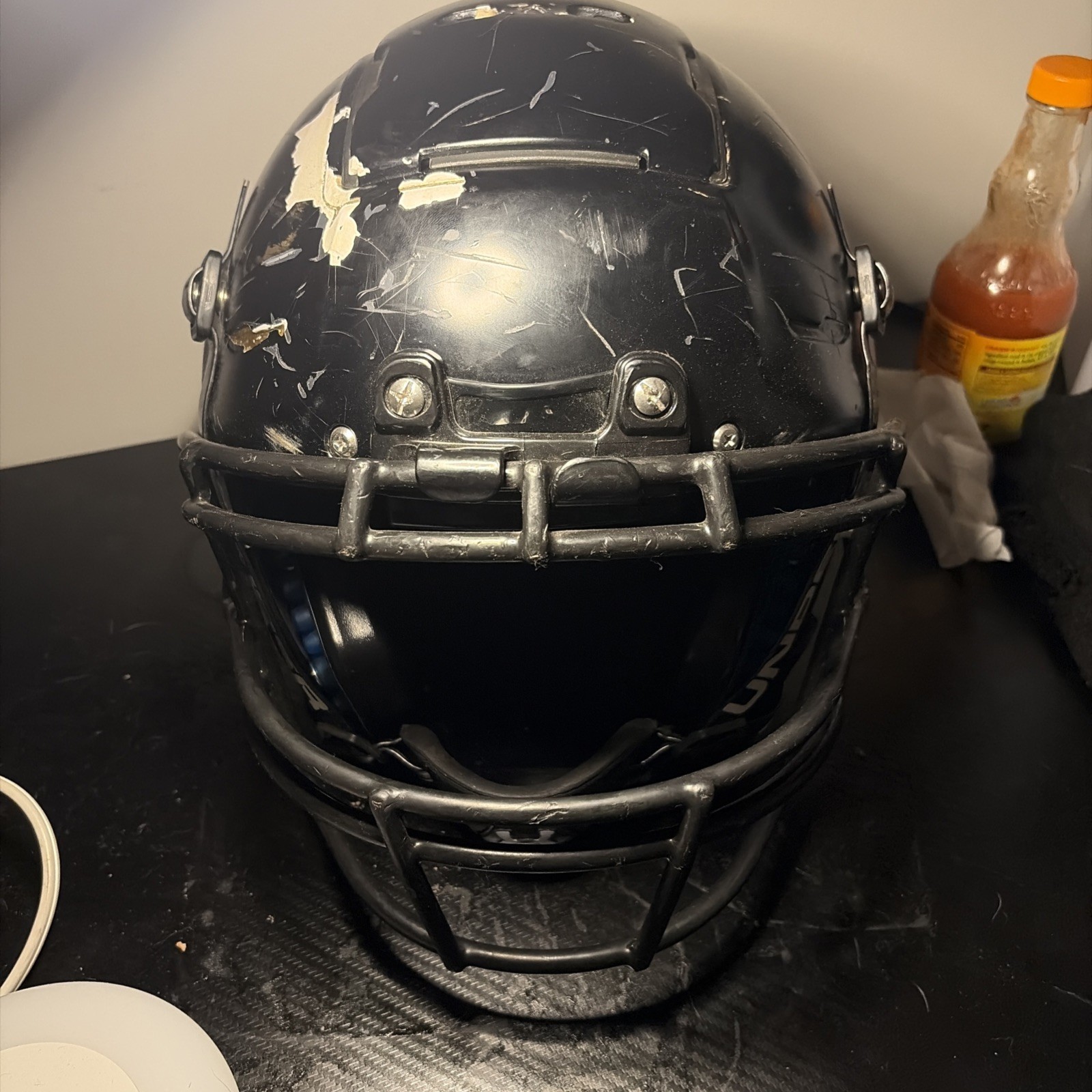 Schutt Black medium Full Face Football Helmet w/ Facemask & Chinstrap NOCSAE