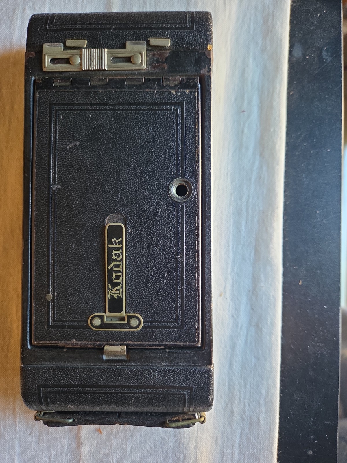 Eastman Kodak Co. No. 2A Folding Cartridge Hawk-Eye Model B  Camera parts ONLY 