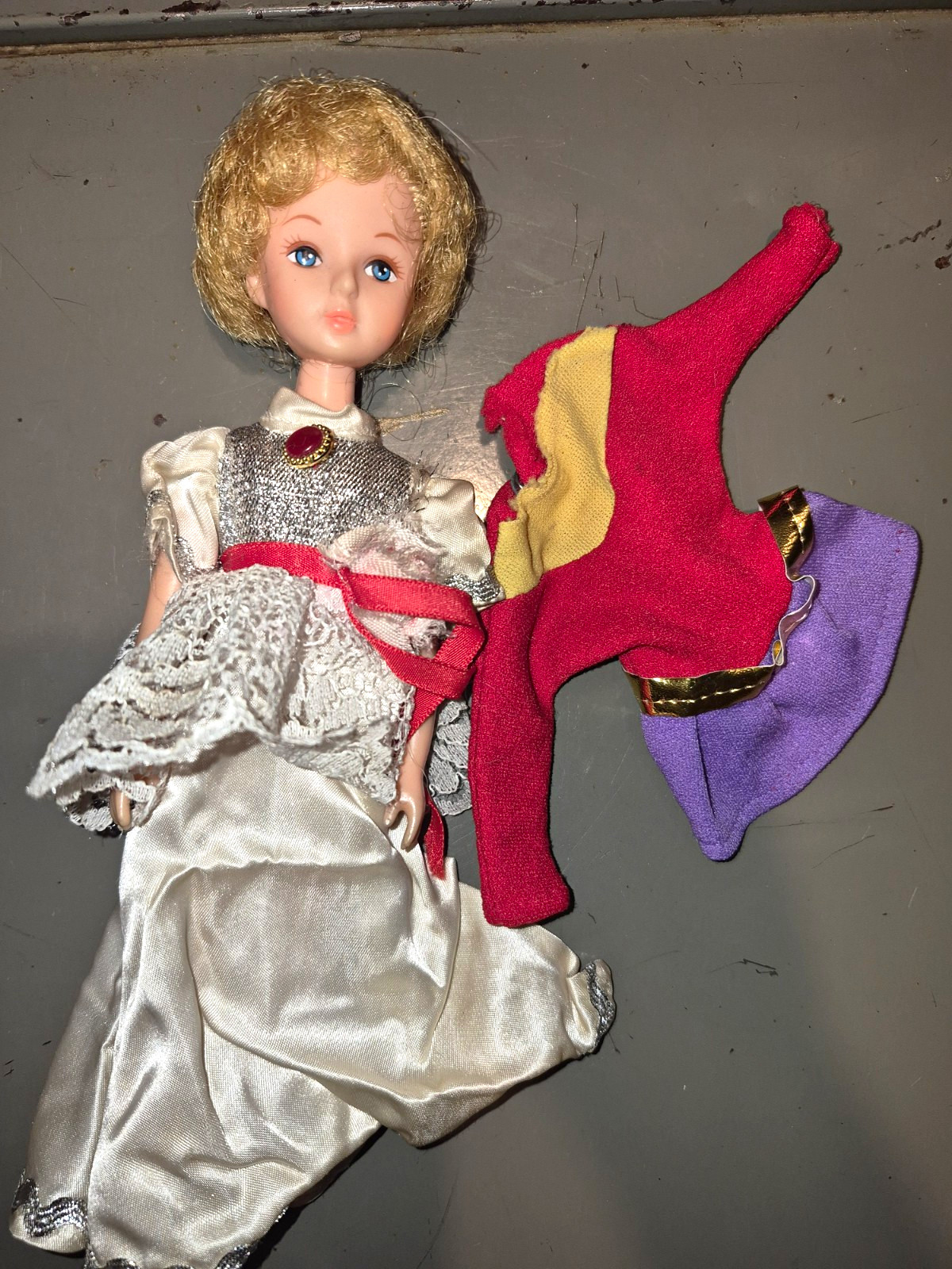 Vintage Takara Lori Doll (Lisa & Lori Friend) with Bonus Outfit that needs TLC