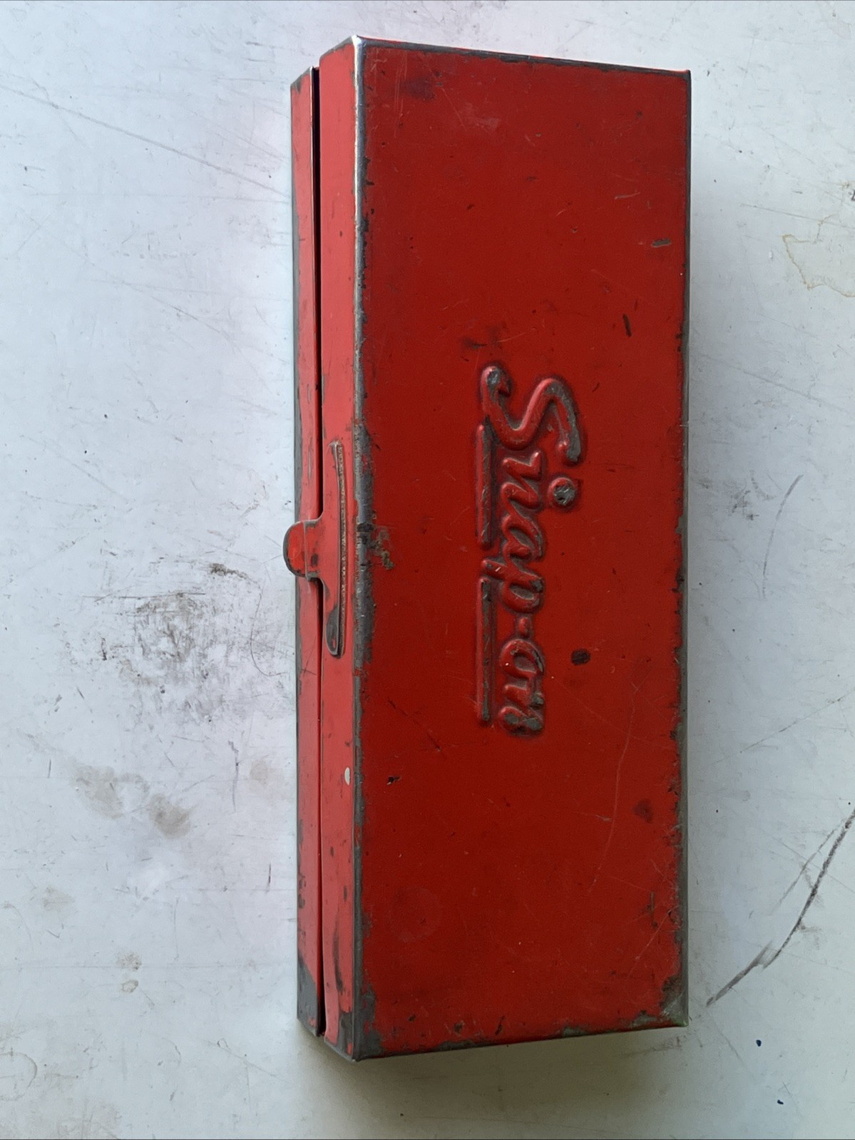 Vtg Snap-on KRA-222B 1/4” Dr. Metal Socket Set Early Version USA Case Only Vtg Snap-on KRA-222B 1/4” Dr. Metal Socket Set Early Version USA Case Only