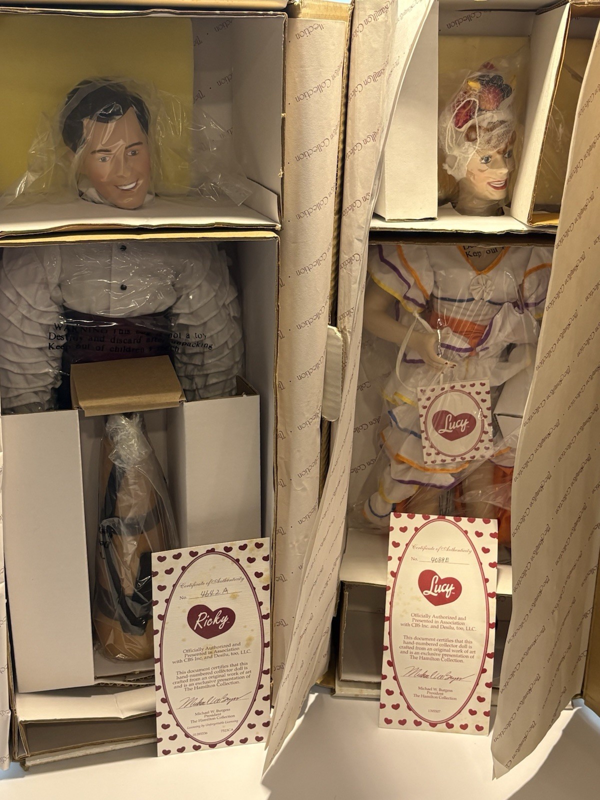 The Hamilton Collection 1997 I Love Lucy Porcelain Doll - Ricky & Lucy Ricardo The Hamilton Collection 1997 I Love Lucy Porcelain Doll - Ricky & Lucy Ricardo