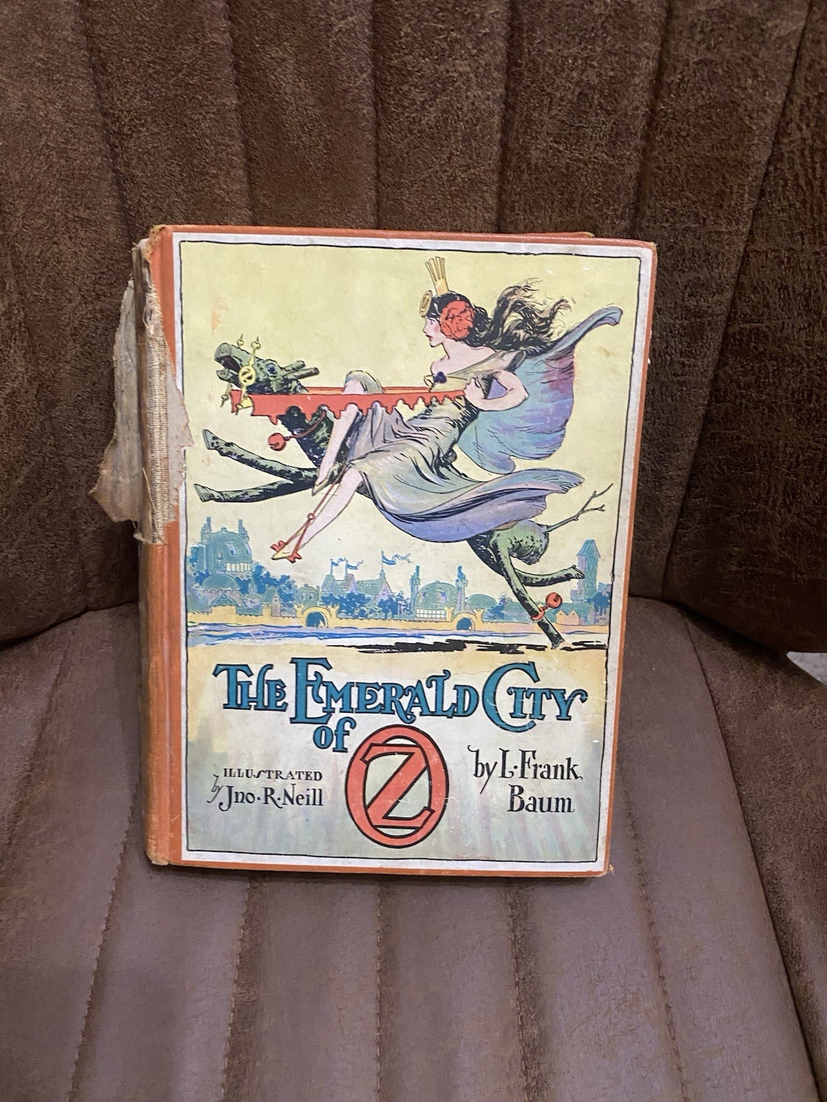 L. Frank Baum The Emerald City of Oz Hardcover Illustrated John R. Neill